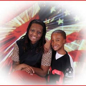 Meet your Posher, Tiny